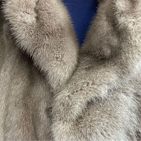 Massini * Pastel Brown Full Length Belted Vertical Mink Mob Wife Coat - Picture 10 of 16